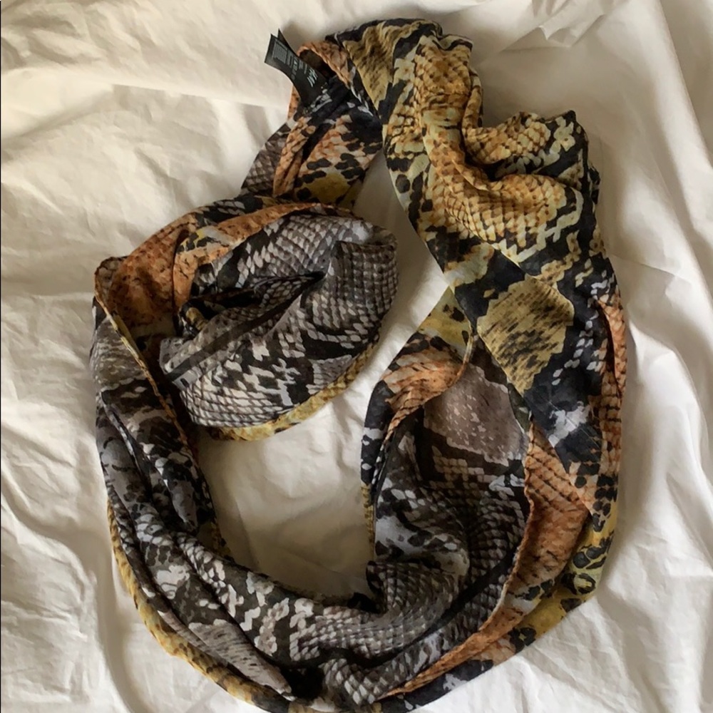 Snake skin infinity scarf